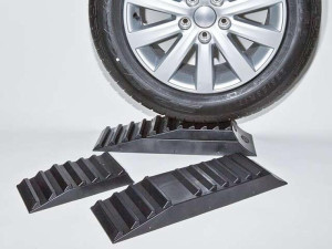 BRANDRUP Ausgleichskeile 4er-Set – 2.000 kg Tragkraft pro Rad