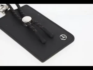 Kreditkartenetui aus originalem Mercedes-Benz S-Klasse Leder mit Kordel und Karabiner