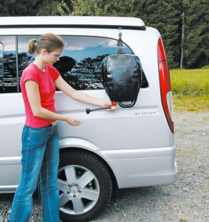 Brandrup Marco Polo Solardusche 20 Liter – mobile Warmwasserdusche für unterwegs