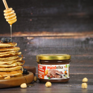 Miodelka - z czekoladą orzechami i miodem 220g