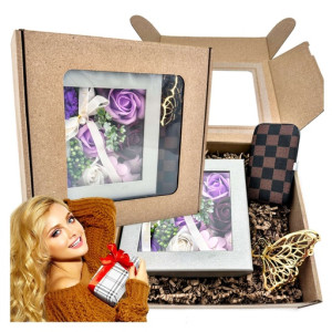 Prezent elegancki dla niej na urodziny dzień kobiet flower box fioletowe kwiaty