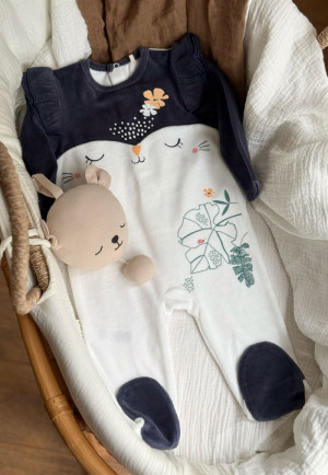 Petit Béguin Pyjama bébé en velours Holamuchacha