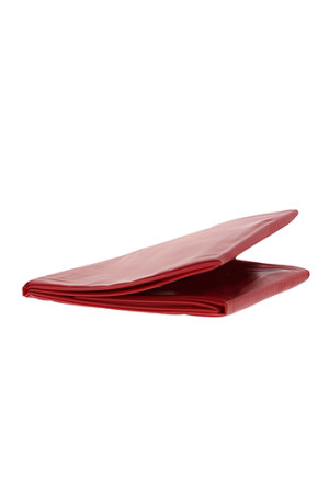 NMC Vinyl Bed Sheet Red 158X227Cm