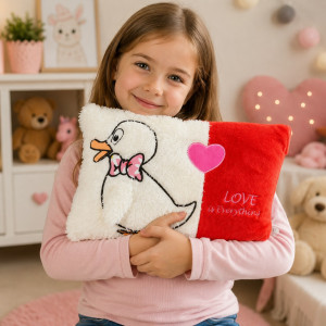 Poduszka Kaczka Love is Everything - 30cm - pluszak, maskotka