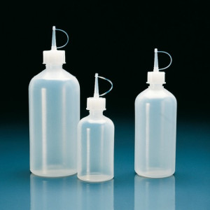 Tropfflasche aus LDPE - lange Spitze Inhalt: 50 ml / Außen-: 37 mm / Außengewinde: GL18 / Einheit: 12 Stück