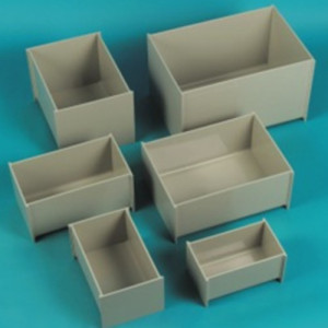 Laborflüssigkeitsbehälter aus PP Abmessung LxBxH (innen): 300 x 220 x 220 mm / Wandstärke: 5 mm / Einheit: 1 Stück