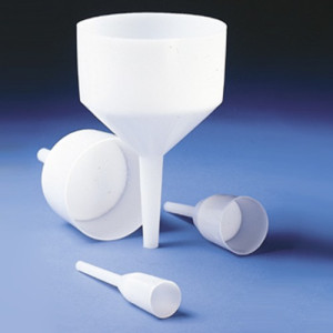 Büchner-Trichter aus HDPE Volumen: 1.000 ml / -Filter: 122 mm / Höhe: 104 mm / Einheit: 1 Stück