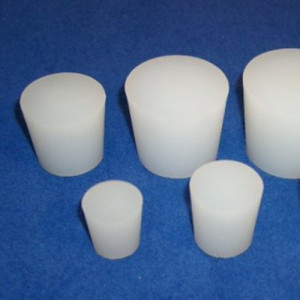 Stopfen aus Silikon - platinvernetzt  unten: 25 mm /  oben: 31 mm / Höhe: 34 mm / Einheit: 5 Stück