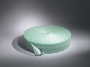 EMPUR Randd&auml;mmstreifen 8x150mm, Rolle 50m mit selbstklebender Folienlasche, gr&uuml;n