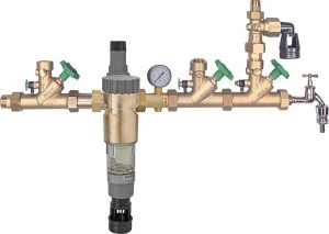 Hauswasserverteilsystem mit R&uuml;cksp&uuml;lfilter Colonia