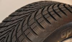 Apollo 195/55 R16 Alnac 4G Winter 87H Winterreifen