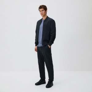 Reserved - Chino slim fit nadrág - fekete - 6708L-99X
