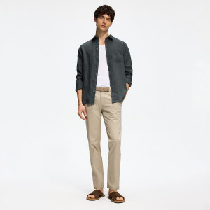 Reserved - Chino slim fit nadrág - bézs - YV913-80P
