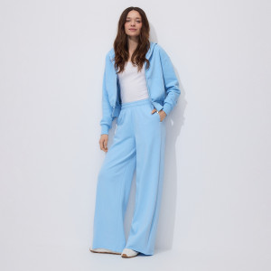 Spodnie dresowe z szerokimi nogawkami - M - jasnoniebieski - damska - Reserved - 002HT-50X
