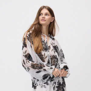 Bluzka w kwiaty - M - czarny - damska - Reserved - 081IT-99X
