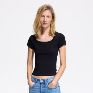 T-shirt slim fit z modalem - M - czarny - damska - Reserved - 185KF-99X