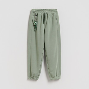 Joggery z brelokiem - 98 (2-3 lata) - jasnozielony - chłopcy - Reserved - 425HK-70X
