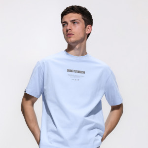 T-shirt boxy z nadrukiem na plecach - L - jasnoniebieski - męska - Reserved - 503IO-05X