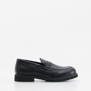 Loafersy z imitacji skóry - 40 - czarny - męska - Reserved - 614IE-99X