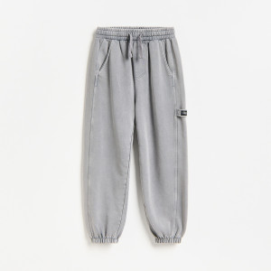 Joggery baggy z efektem sprania - 140 (9 lat) - ciemnoszary - chłopcy - Reserved - 736JU-90X