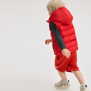 Pikowana kamizelka z kapturem - 104 (3-4 lata) - czerwony - chłopcy - Reserved - 783HF-33X