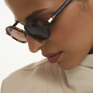 Okulary przeciwsłoneczne - ONE SIZE - ciemnobrązowy - damska - Reserved - 888ID-89X