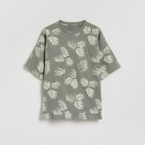 T-shirt z nadrukiem - 122 (6-7 lat) - oliwkowy - chłopcy - Reserved - 904IX-81X