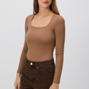 Body z dekoltem karo - XS - brązowy - damska - Reserved - ZH839-82X