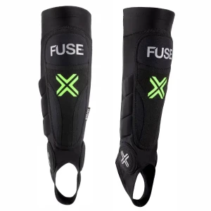 Fuse Omega Pro ochraniacze piszczeli i kostek | Black