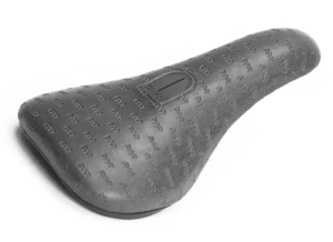 Cult All Over Slim siodełko BMX Pivotal | Black