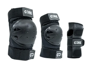 CORE Junior Triple zestaw ochraniaczy dla dziecka | Black