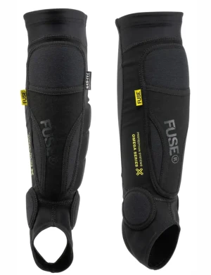 Fuse R Omega Pro ochraniacze piszczeli i kostek | Black