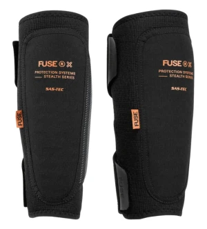 Fuse Stealth ochraniacze piszczeli | Black