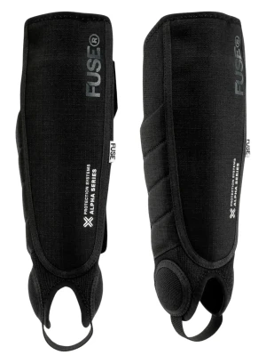 Fuse R Alpha Plus ochraniacze piszczeli i kostek | Black
