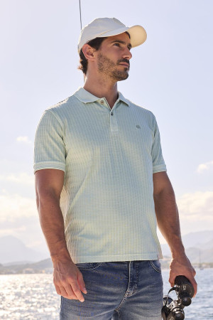 Lerros groene heren polo   Punt kraag   Regular fit   Structuur patroon   Knoopsluiting   Korte mouw Groen XL