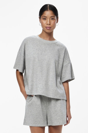 Pieces grijze dames trui   Ronde hals   Oversized fit   Gemeleerd patroon   Korte mouw Grijs XL