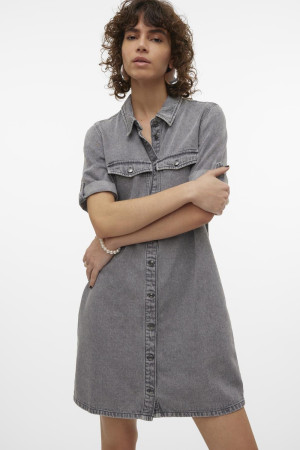 Vero Moda grijze dames jurk   Punt kraag   Bleached wash wassing   Regular fit   Borstzakken   Knoopsluiting   Korte mouw Grijs XL