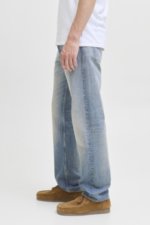 Jack & Jones blauwe heren jeans   Chris   Sans   Used washed wassing   Relaxed Fit   5-Pocket zakken   Knoopsluiting   Duurzaam   Regular waist Blauw