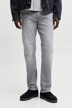 Jack & Jones grijze heren jeans   Stonewash wassing   Tapered fit   5-Pocket zakken   Knoop- en ritssluiting   Regular waist Grijs 34/34