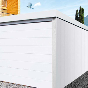 Siebau Flachdachgarage mit Sektionaltor und Torantrieb