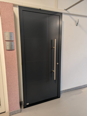 Hörmann Haustüre ThermoSafe zum Selbstabholen in Leidersbach (Einzelstück)