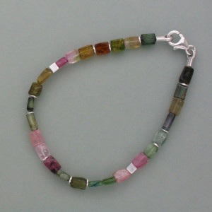 Turmalin-Armband, Würfel, Silber - grün - ausgewogen - matt