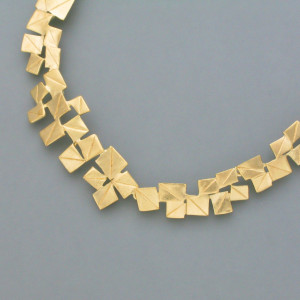 Collier "Vier Ecken", vergoldet - goldplattiertes Silber - aktuell