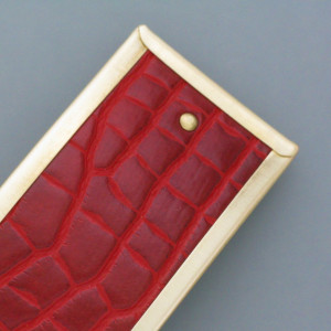 Haarspange Rotes Leder / Messing - aktuell