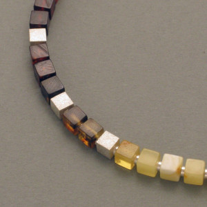 Bernstein-Kette Würfel klein - Silber - Bernstein-farben - aktuell
