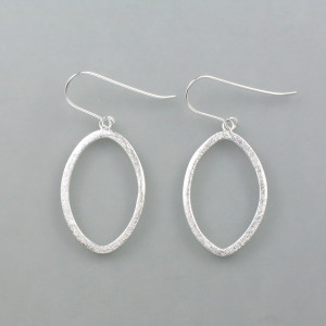 Silber-Ohrhänger in Navette-Form