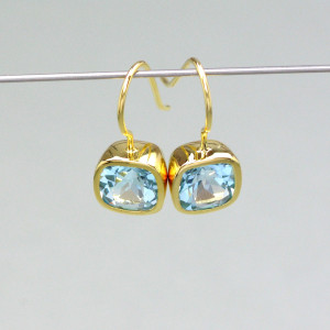 Blaue Topas-Ohrhänger, vergoldet - Topaz - goldplattiertes Silber