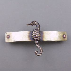 Ornament-Haarspange "Seepferd" - Neusilber - gold - elegant