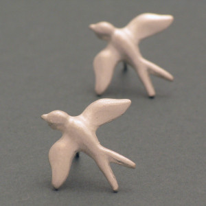 Ohrstecker Schwalbe - Silber - dynamisch - matt