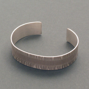 Armreif Teppich - Silber - dezent - geschwärzt